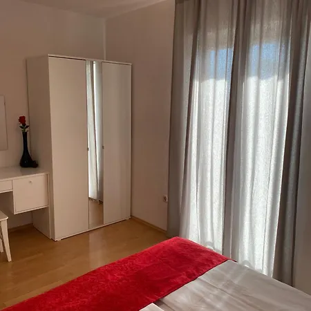 Apartment Jasmin 1